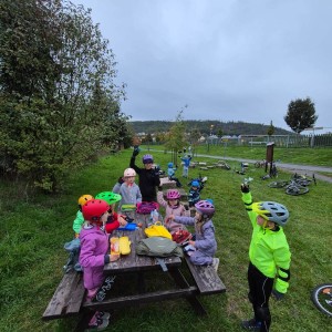 65b7f06c-8171-400e-8f3c-0a58c9f93186.jpg -  (65b7f06c-8171-400e-8f3c-0a58c9f93186thumb300.jpg)