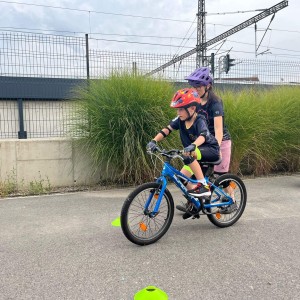 3682e2ed-63c7-4d7f-ba0c-8d06a2b2a069.jpg -  (3682e2ed-63c7-4d7f-ba0c-8d06a2b2a069thumb300.jpg)