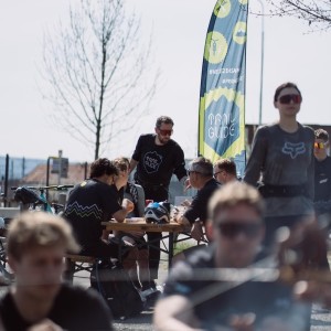 fhe06315.jpg -  (fhe06315thumb300.jpg)